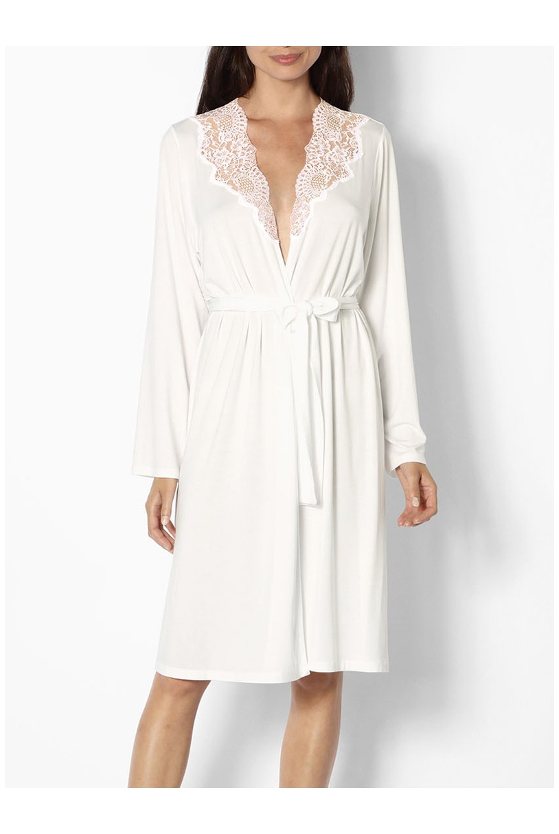 lace trim dressing gown