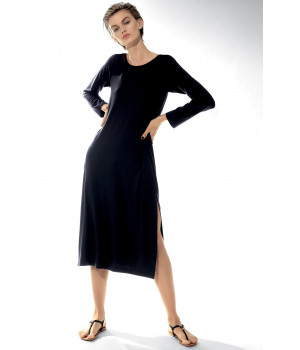 Long calf-length dress with round neck and long sleeves. Coemi-lingerie
