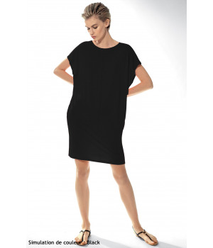 Loose-fitting nightdress with short, flared sleeves.