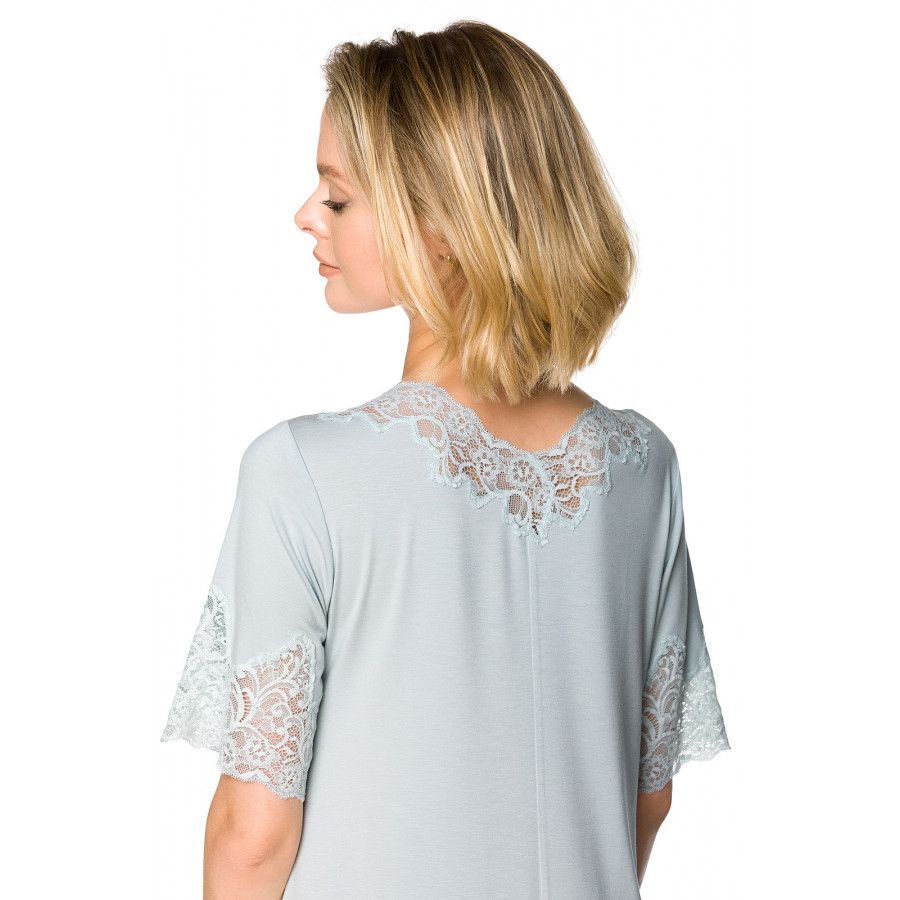 Langes Schlafshirt mit Rundhalsausschnitt, ¾-Ärmeln und Spitze - Coermi-lingerie