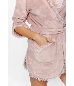 Ravissant petit peignoir en velours ourlé de franches, col châle et manches ¾ - XS au XXL - Coemi-lingerie