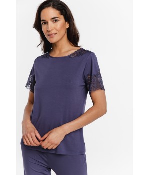 Pijama azul mujer detalle costura