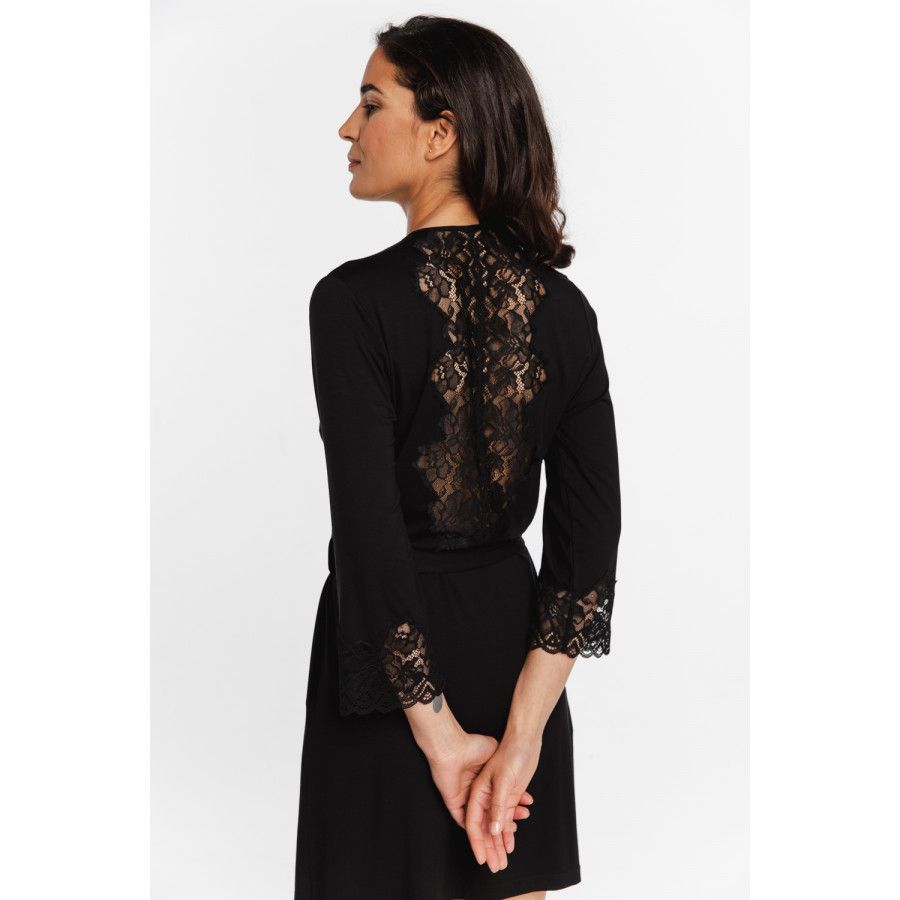Gorgeous little dressing gown in elegant, loose-fitting, with lace on the three-quarter-length sleeves and at the back 13 - www.