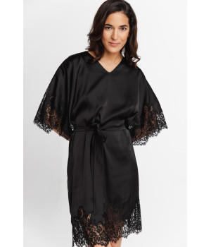 Loose-fitting, tunic-style nightdress in satin and lace with a belt at the waist and three-quarter-length sleeves