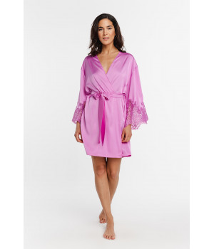 Pretty little mid-thigh satin dressing gown with long sleeves trimmed with lace