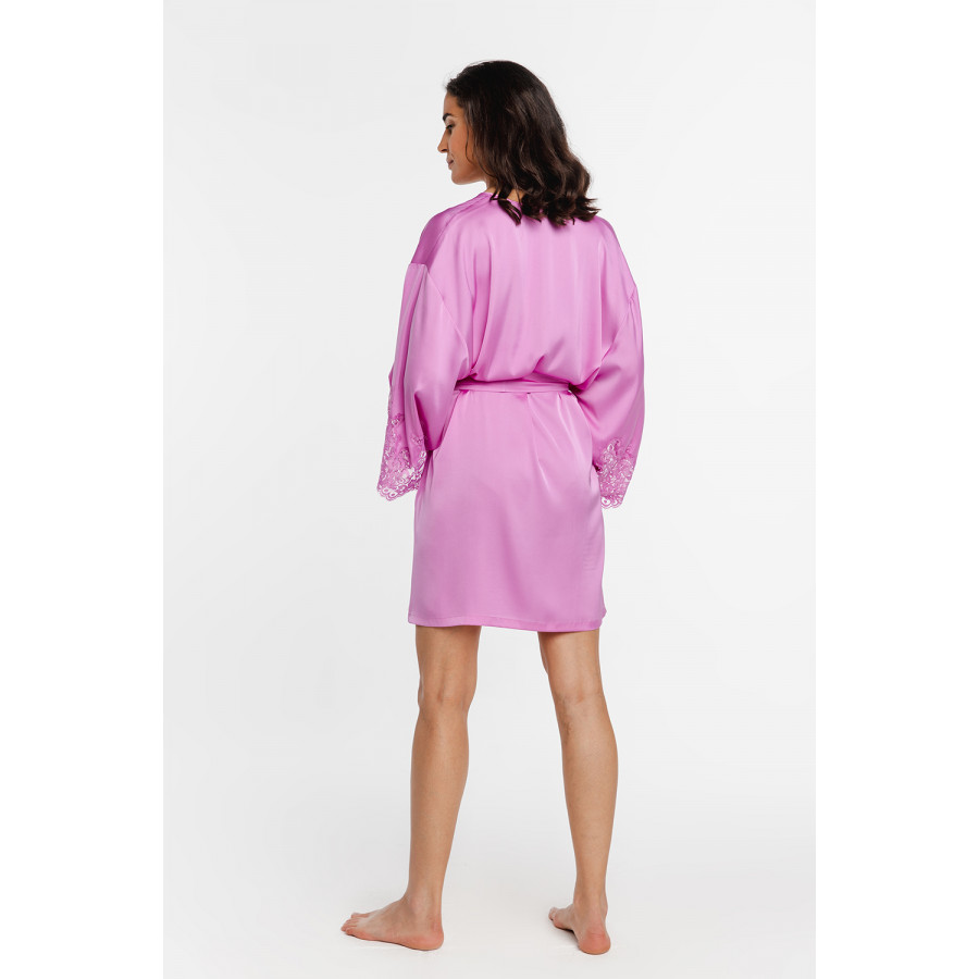 Pretty little mid-thigh satin dressing gown with long sleeves trimmed with lace