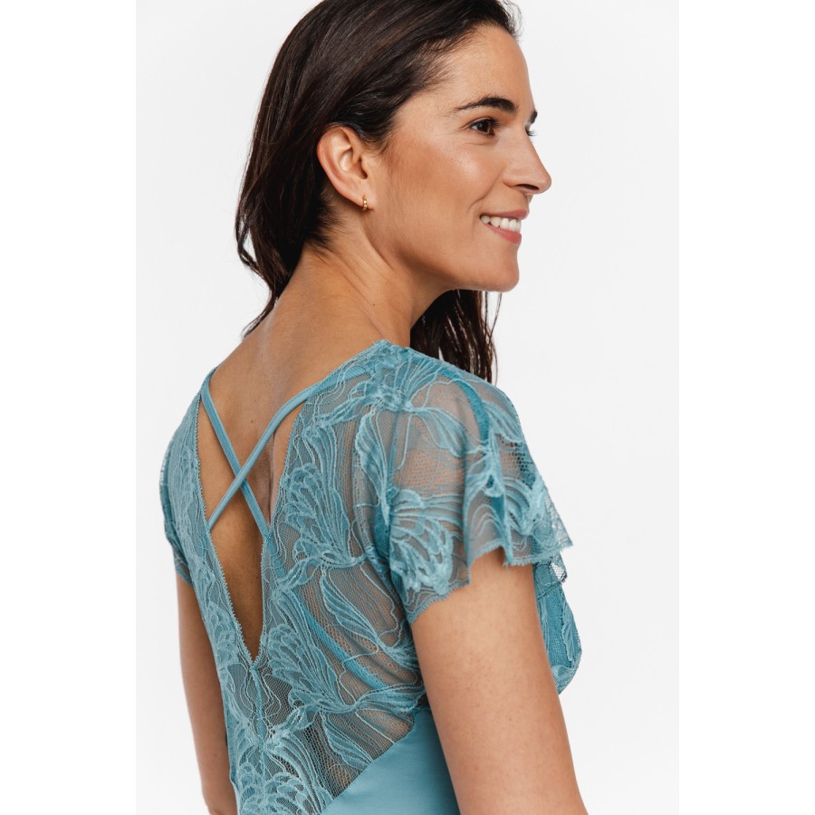 Camisón largo negro de micromodal y elastano