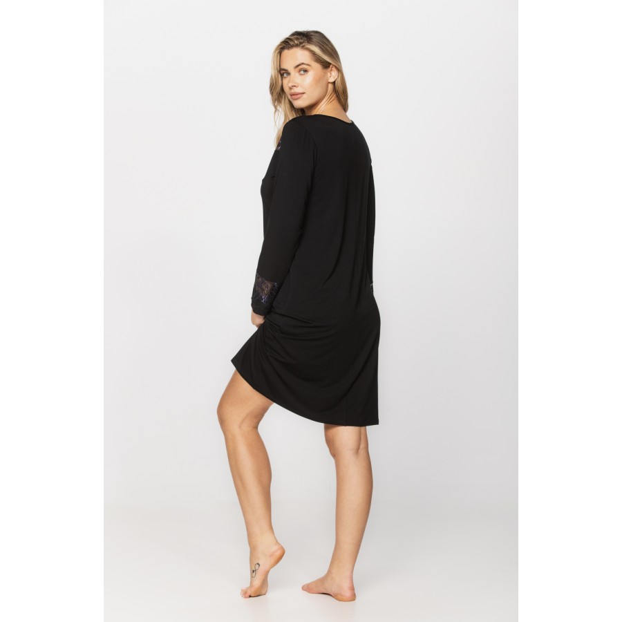 Long-sleeved, tunic-style nightdress with a V-neck in micromodal, elastane fabric and lace