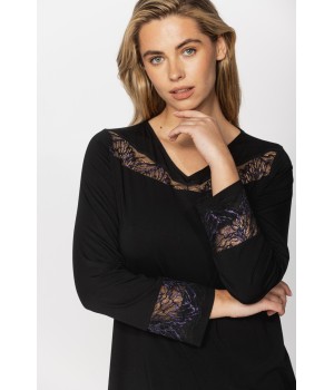 Micromodal and elastane pyjamas with lace above the bust and lace-trimmed cuffs