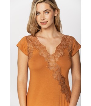 Gorgeous, long nightdress with short sleeves in micromodal and lace