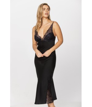 Une chemise de nuit renversante et glamour sans manches en viscose satin et dentelle.