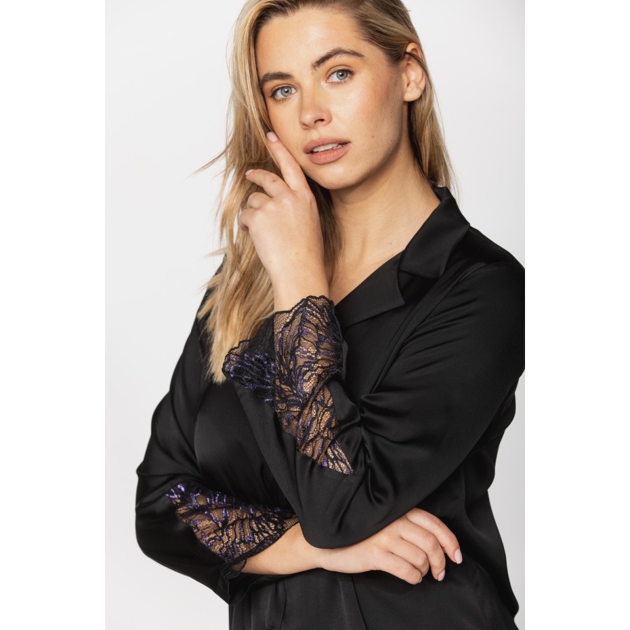 Elegant ensemble pyjama en viscose satin et dentelle, haut style chemise et pantalon fluide et droit