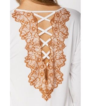 Chemise de nuit style tunique en micromodal, manches ¾, jeu de lacets et dentelle