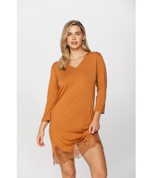 Chemise de nuit style tunique en micromodal, manches ¾, jeu de lacets et dentelle