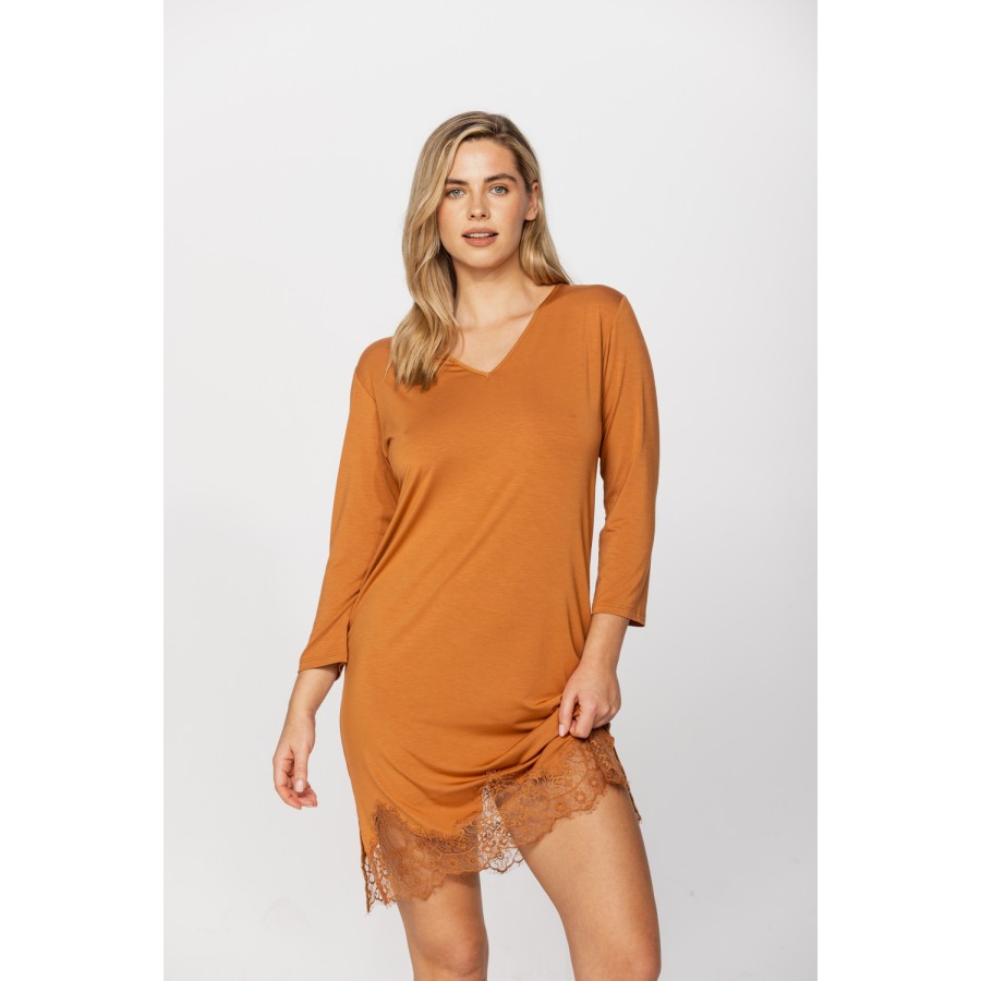 Micromodal tunic-style nightdress with three-quarter-length sleeves, criss-cross straps at the back and lace