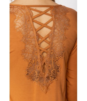 Micromodal tunic-style nightdress with three-quarter-length sleeves, criss-cross straps at the back and lace