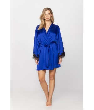 Kimono-style dressing gown in microfibre satin with loose-fitting long sleeves, enhanced with lace