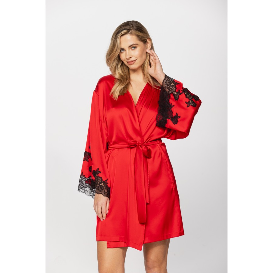 Kimono-style dressing gown in microfibre satin with loose-fitting long sleeves, enhanced with lace