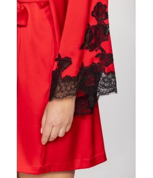 Kimono-style dressing gown in microfibre satin with loose-fitting long sleeves, enhanced with lace