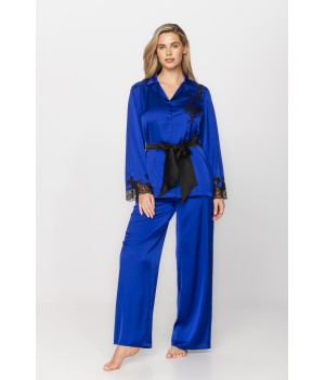 Pyjamas in microfibre satin fabric, kimono-style top and loose-fitting bottoms in bright colours