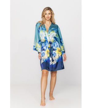 Elegant knee-length satin dressing gown with a floral print in shades of blue and yellow