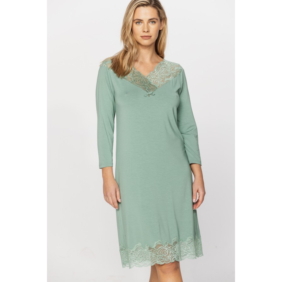 Tunic-style, knee-length nightdress in micromodal and lace