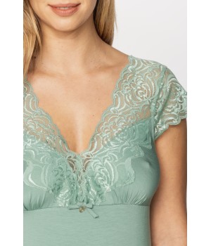 Very elegant long nightdress in micromodal and lace with criss-cross straps