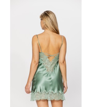 Gorgeous negligee in silk and lace with thin straps and criss-cross straps at the back