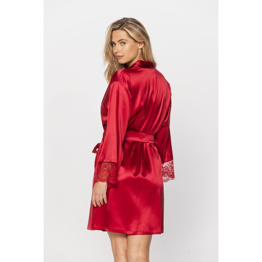 Pretty silk dressing gown in a shade of deep red with long sleeves trimmed with lace