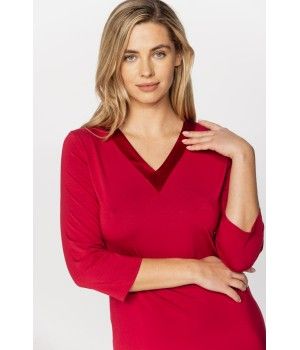 Elegante chemise de nuit style tunique en micromodal encolure en V ourlée de soie