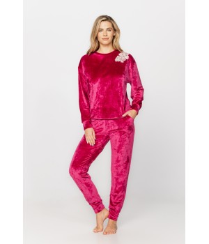 Two-piece loungewear outfit in velvet and lace with sweatshirt and bottoms