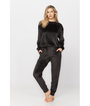 Two-piece loungewear outfit in velvet and lace with sweatshirt and bottoms