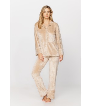 Loungewear outfit/pyjamas in velvet and lace, nightshirt-style top and bottoms