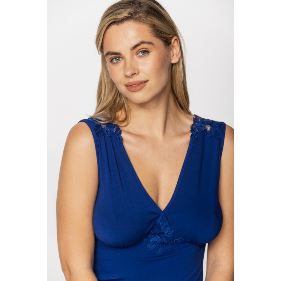 Gorgeous, cobalt blue micromodal negligee, V-neckline in embroidery and lace