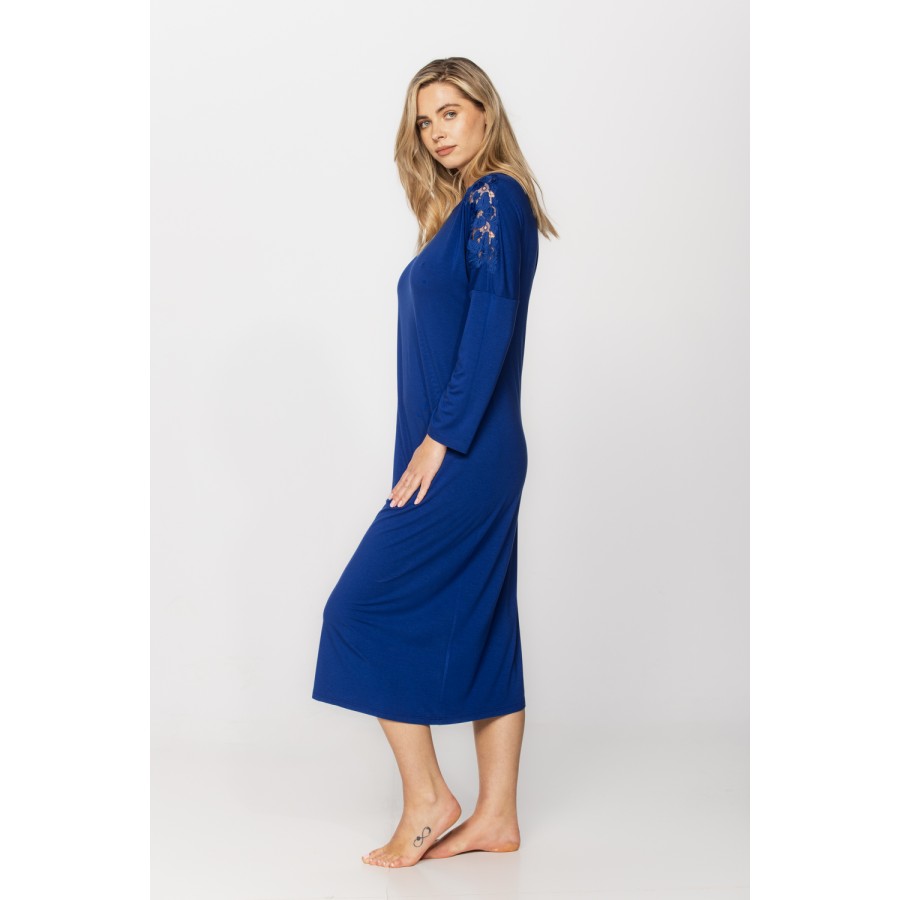 Long and loose-fitting, long-sleeved micromodal nightdress in a shade of blue cobalt