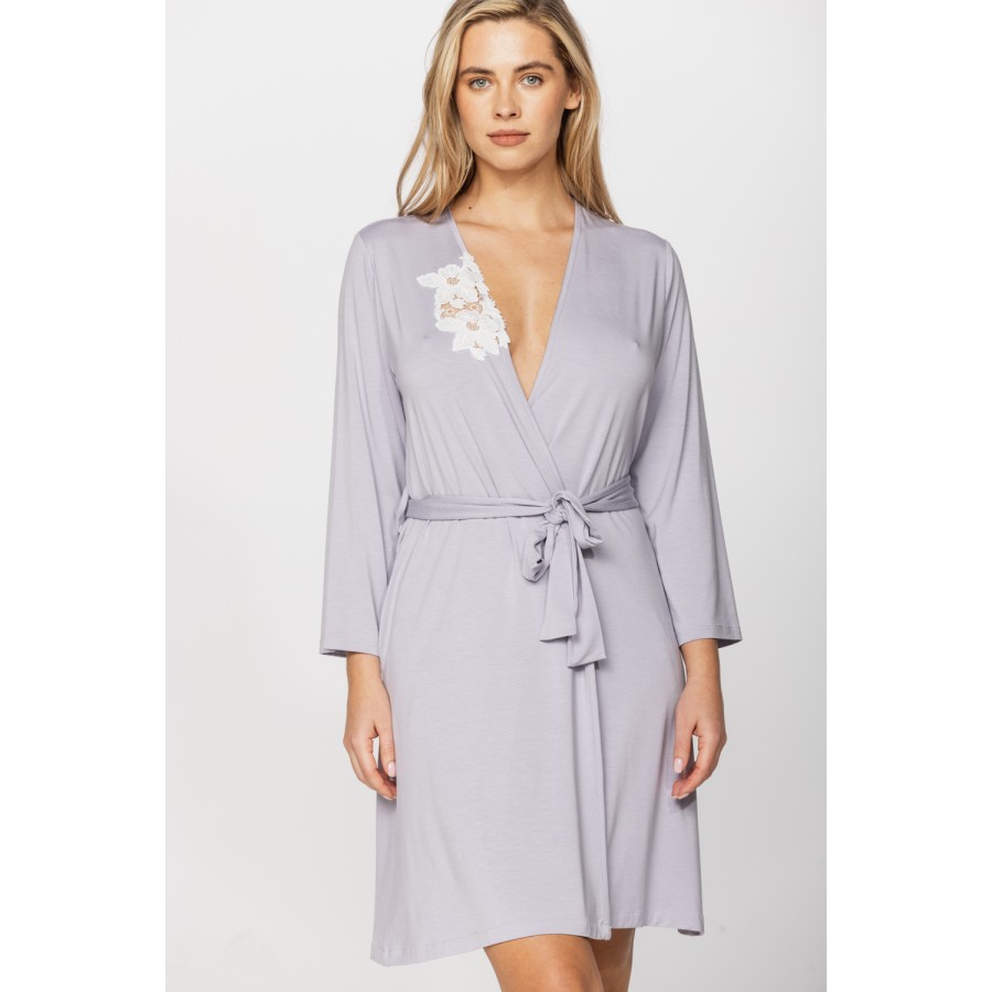 Elegant little micromodal dressing gown with long sleeves and lace at the neckline