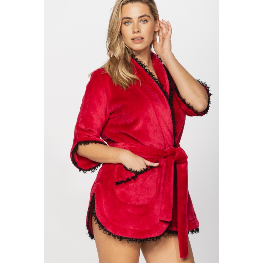 Delightfully sexy little dressing gown in soft velvet with mid-length sleeves