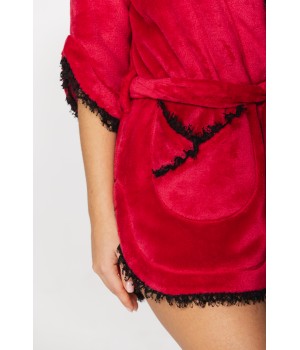 Delightfully sexy little dressing gown in soft velvet with mid-length sleeves