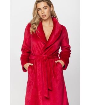 Long bathrobe in soft velvet with shawl collar and side pockets