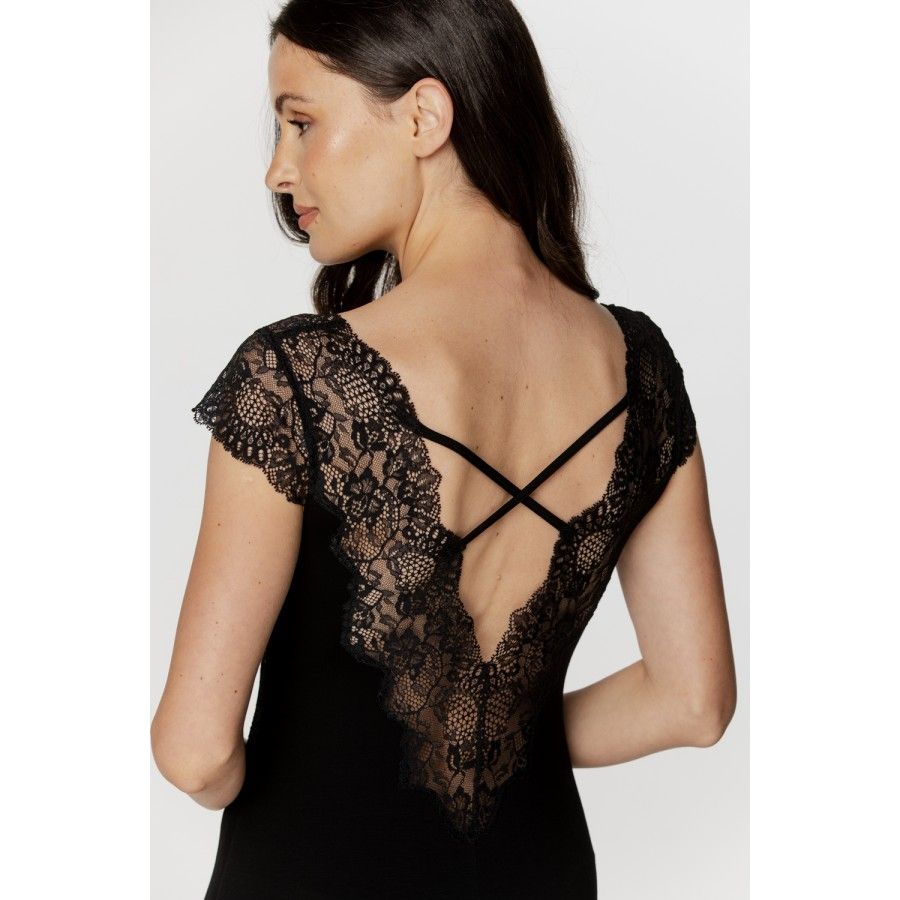 Longue chemise de nuit femme en micromodal et dentelle noire, manches courtes