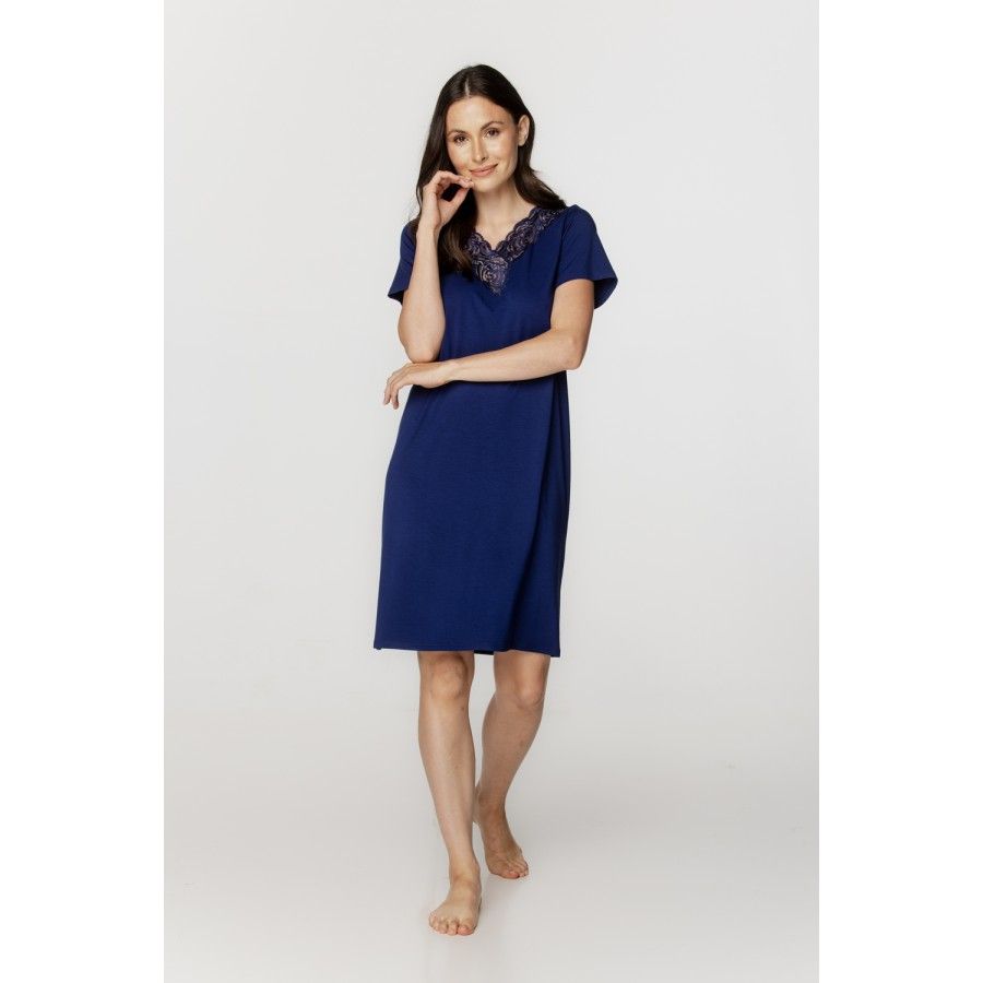 Chemise de nuit femme style tunique manches courtes en micromodal et dentelle bleu nuit Chemise de nuit femme style tunique manches courtes en micromodal et dentelle bleu nuit