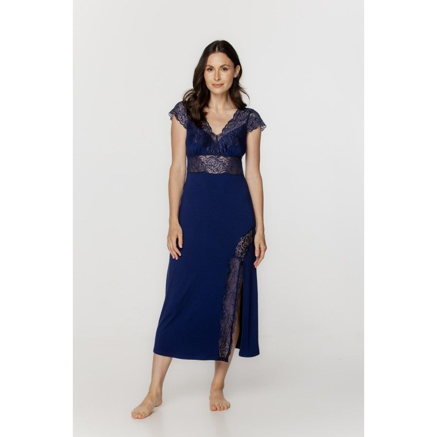 Chemise de nuit longue femme en micromodal et dentelle bleu nuit, manches courtes Chemise de nuit longue femme en micromodal et dentelle bleu nuit, manches courtes