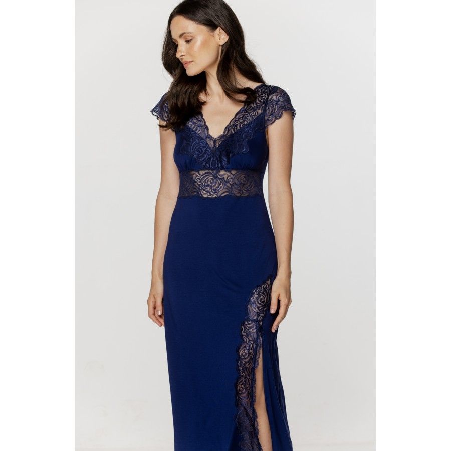 Chemise de nuit longue femme en micromodal et dentelle bleu nuit, manches courtes