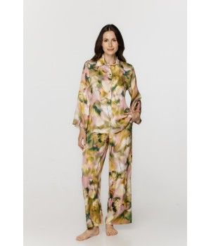 Ensemble d'intérieur / pyjama femme en viscose et soie imprimé tons de rose et kaki Pyjamas - www.coemi-lingerie.com 