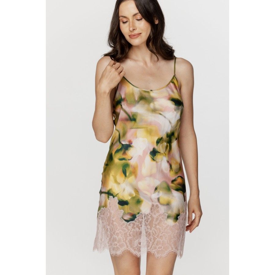 Nuisette femme en viscose et soie imprimé tons de rose et kaki, dentelle rose
