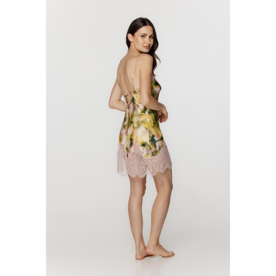 Ladies viscose and silk negligee printed in shades of pink and khaki, with pink lace 2 - www.coemi-lingerie.com 