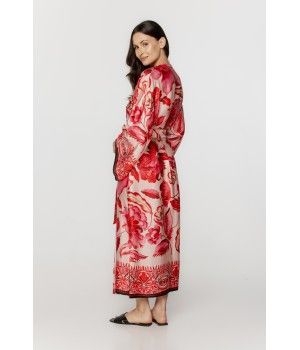 Ladies maxi dressing gown in printed viscose with shades of red, and loose-fitting long sleeves