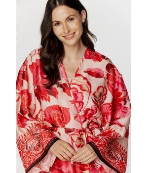 Ladies maxi dressing gown in printed viscose with shades of red, and loose-fitting long sleeves