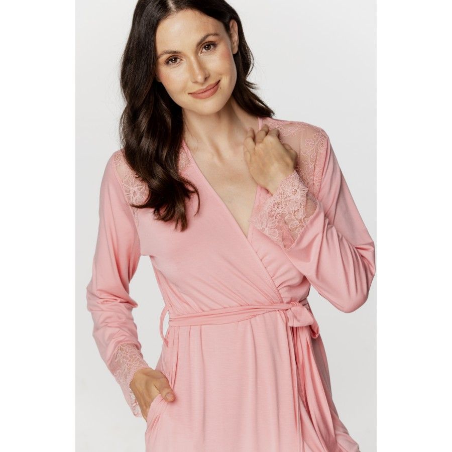 Ladies short dressing gown in micromodal fabric and lace on the cuffs