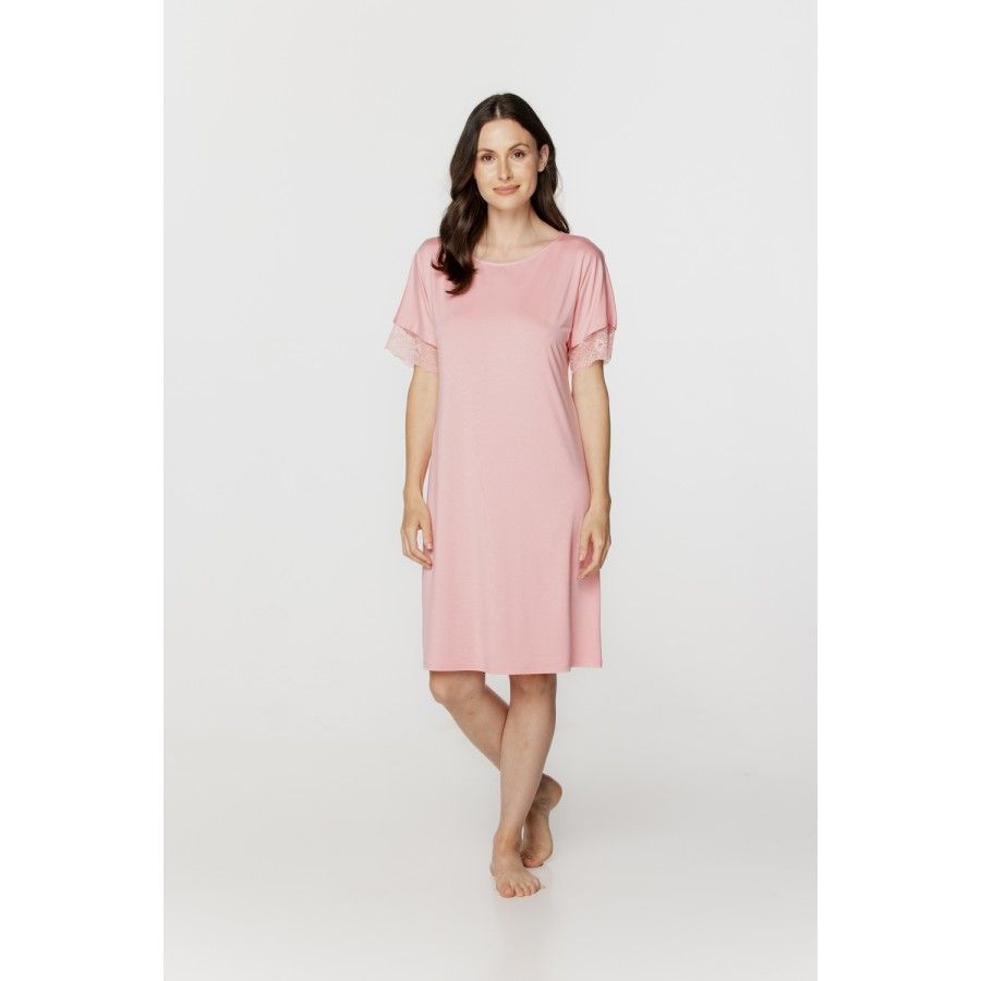 Für Damen: Nachthemd im Tunika-Stil aus Micromodal und Spitze mit kurzen Ärmeln Für Damen: Nachthemd im Tunika-Stil aus Micromodal und Spitze mit kurzen Ärmeln